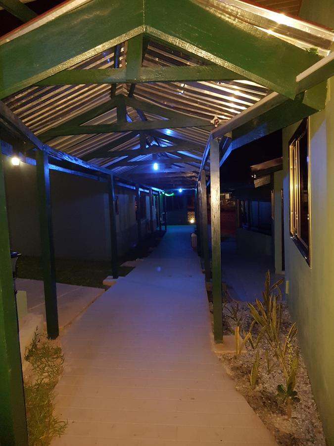 Mama Lee'S Lodge Yamoransa Exteriér fotografie