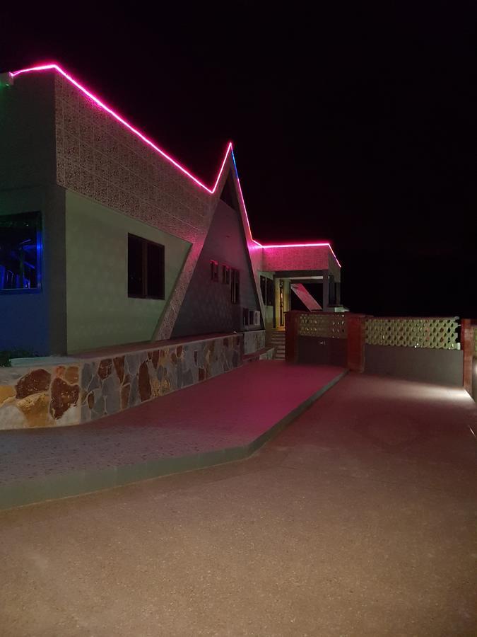 Mama Lee'S Lodge Yamoransa Exteriér fotografie
